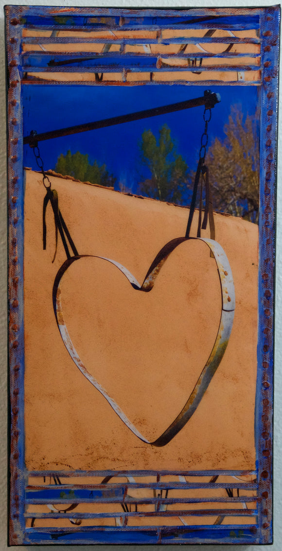 Canyon Road Heart Sign, 10 x20 x1.5